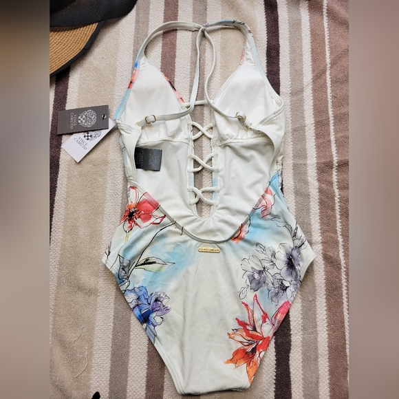 VINCE CAMUTO One Piece Swimsuit - Picture 2 of 7
